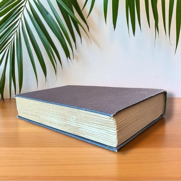 VINTAGE 1969 The French Lieutenant’s Woman by John Fowles | Hardcover Linen Blue - Picture 4 of 8